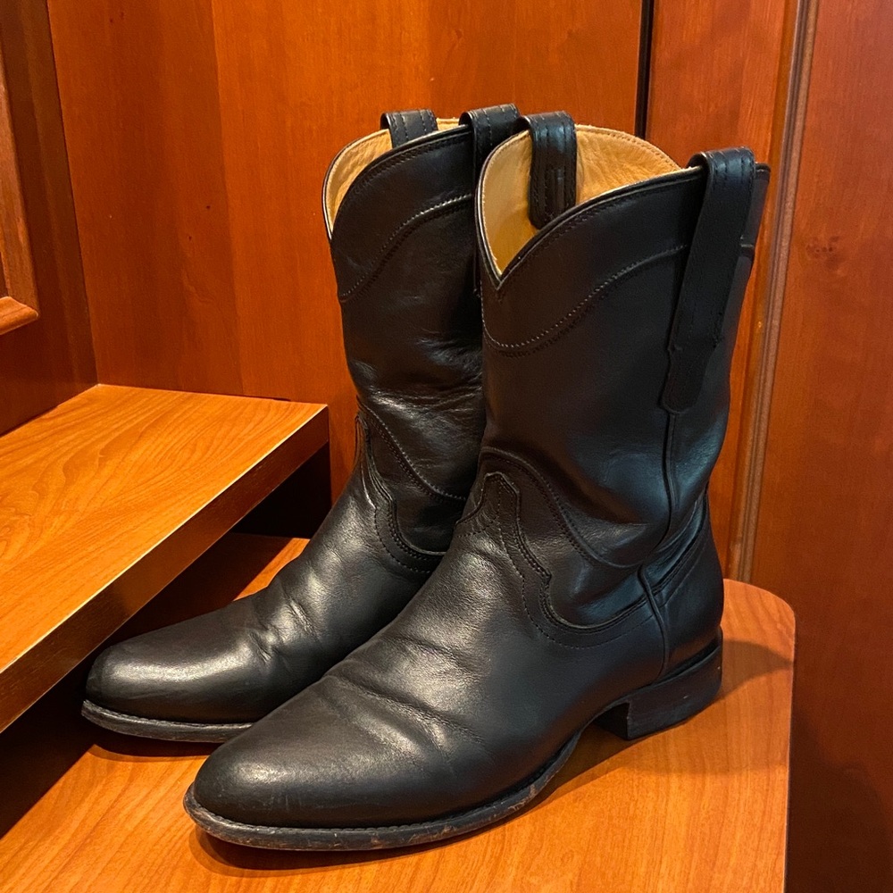 Tecovas “The Earl” cowhide black roper boots